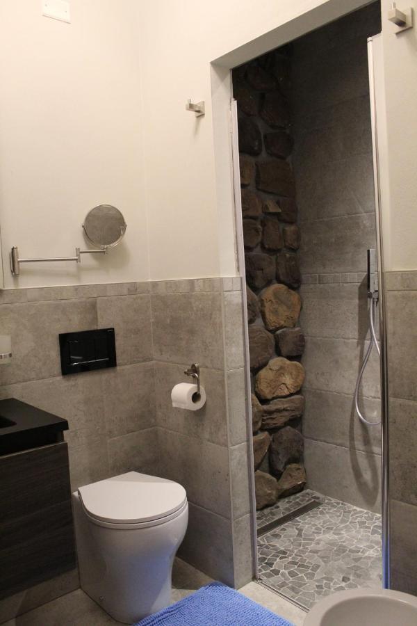Villa Martina Luxury Rooms 代森扎诺-德尔加达 外观 照片